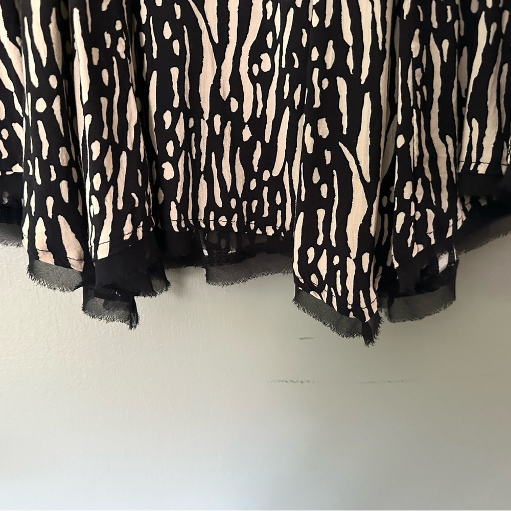 Black and Cream Abstract Print Skirt